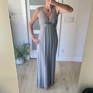 NWT BCBGMaxAzria “Jemma” sleeveless grey dress with broach.